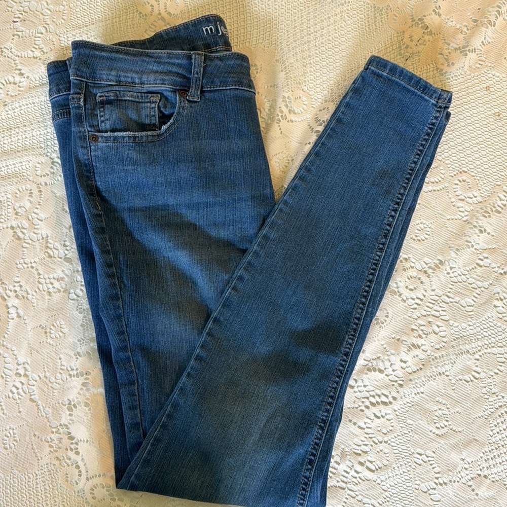 Women’s M jeans by Maurice midrise 12 long strt leg washed Denim used condition